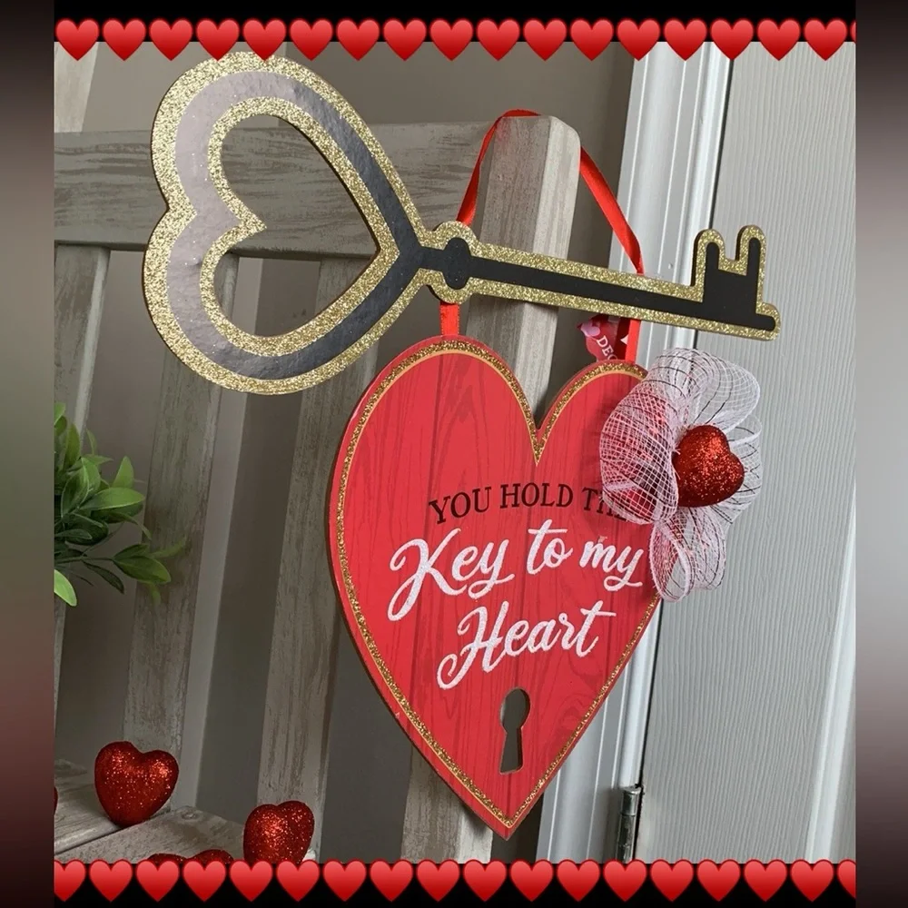Valentine’s Day Wall or Door Hanging ❤️🆕❤️ 2 for $14